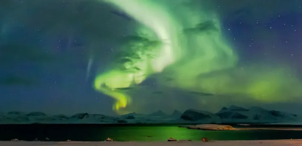 AURORA
