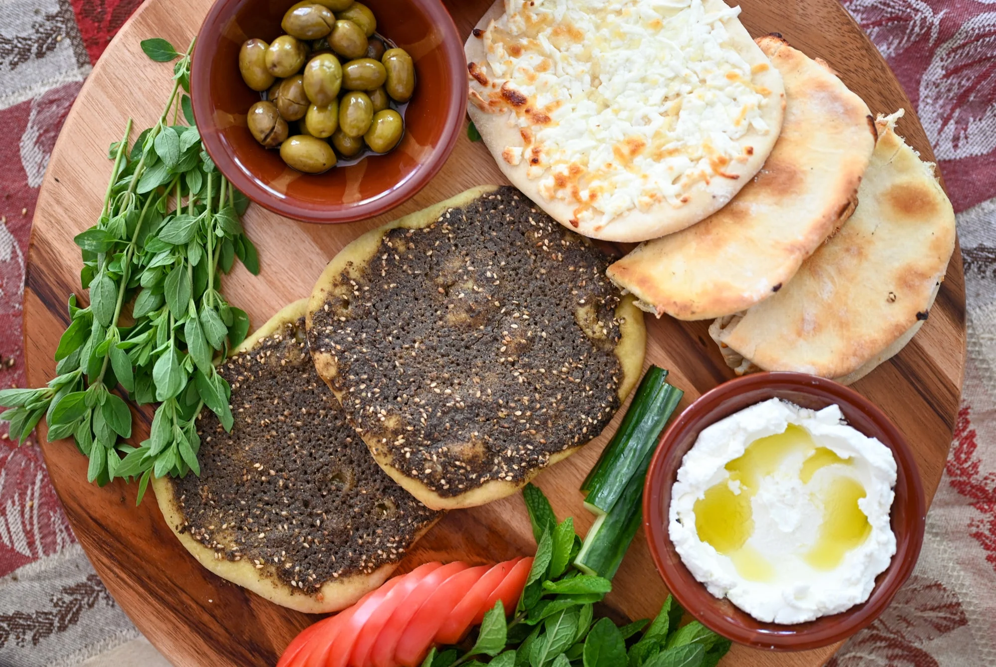 Man'oushe – Lebanon's Beloved Za'atar Flatbread Breakfast Staple
