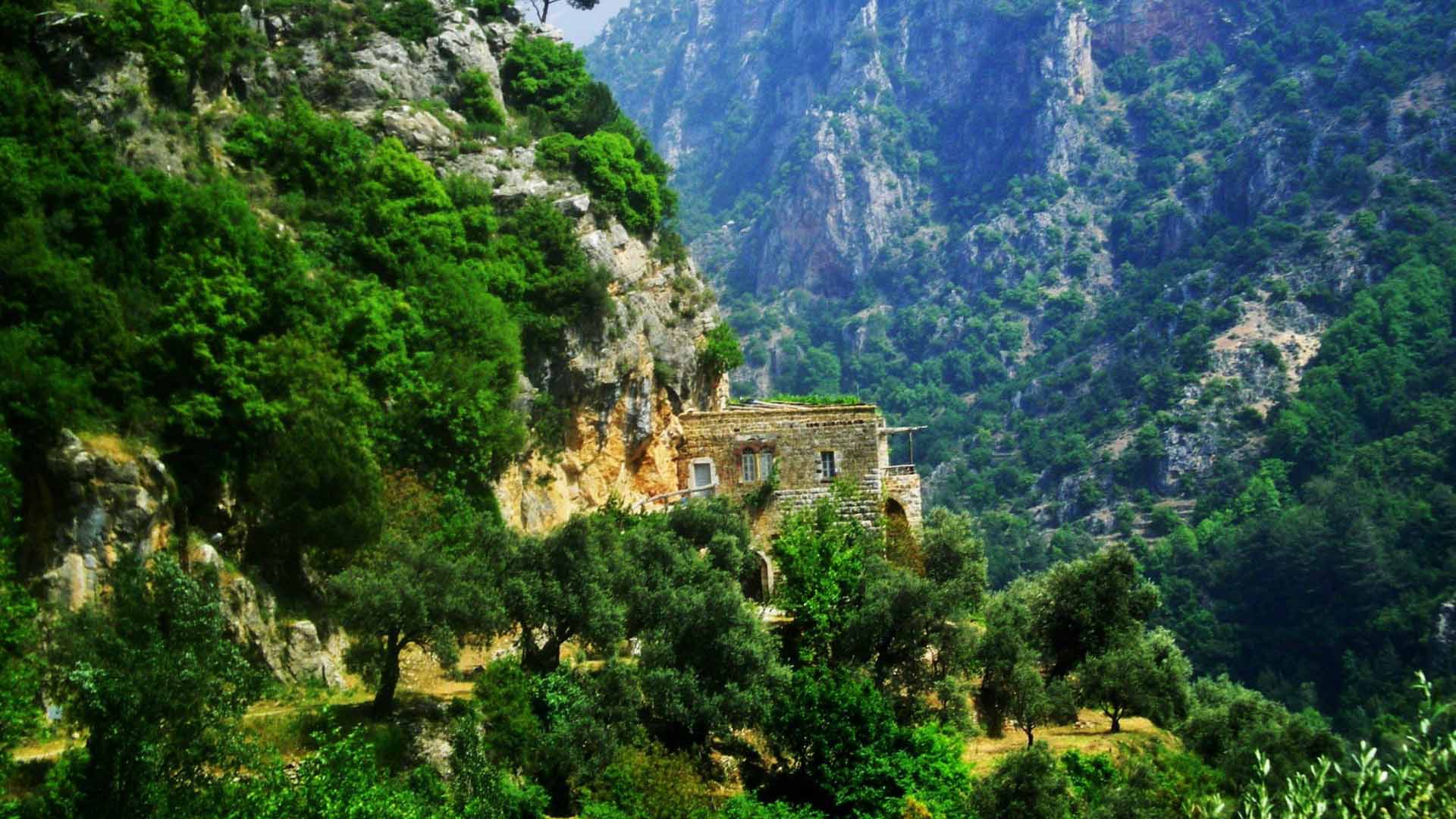 Qadisha Valley – The Holy Valley of Monasteries and Caves